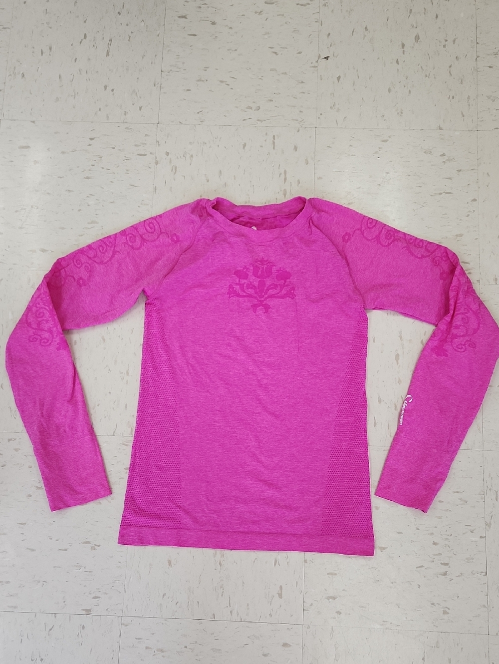 ClimaWear Long Sleeve Hot Pink Thermal Shirt Activewear Yoga Women's Size L / XL